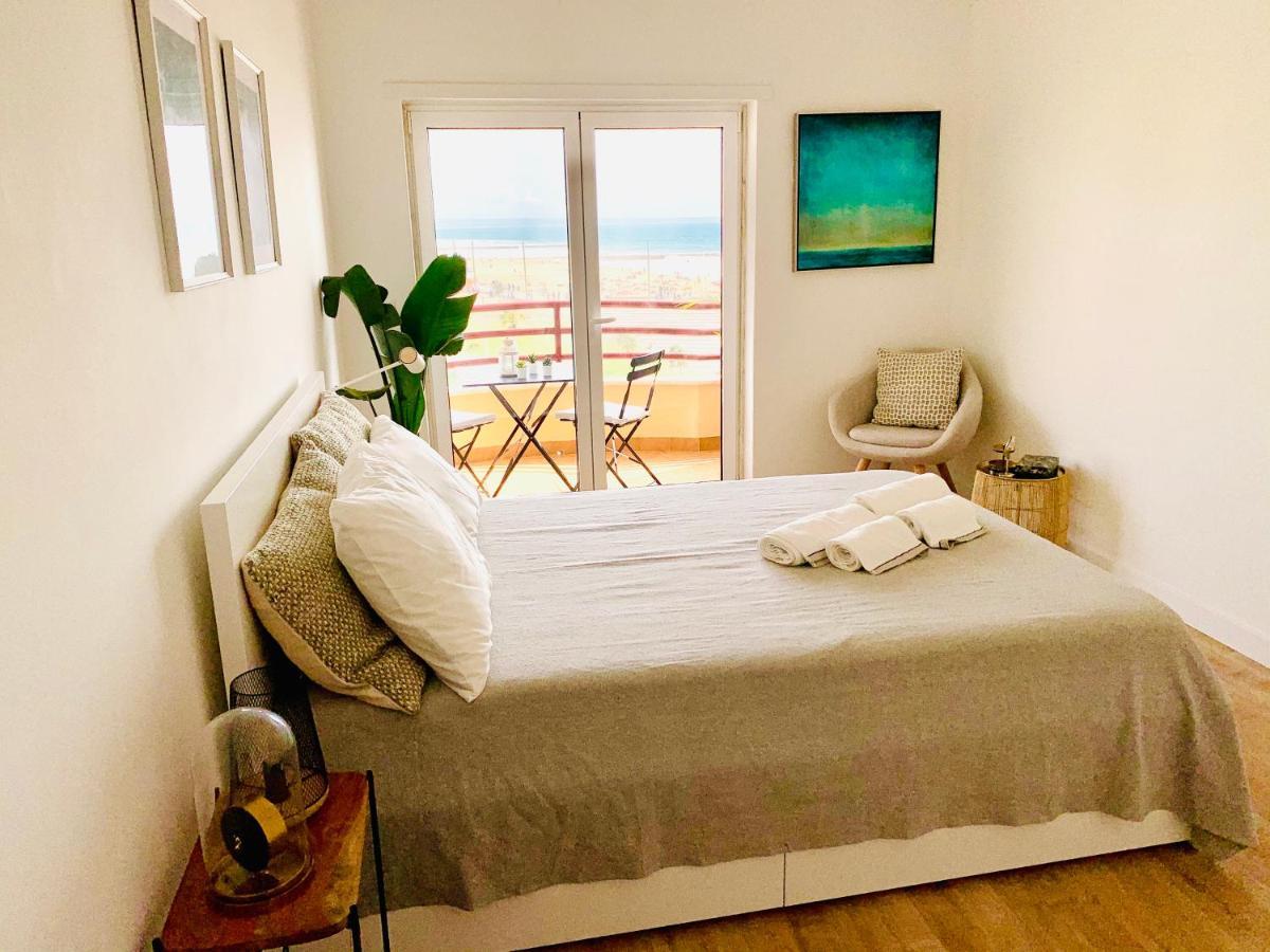 Costa Caparica Surf Apartment Costa da Caparica Bagian luar foto